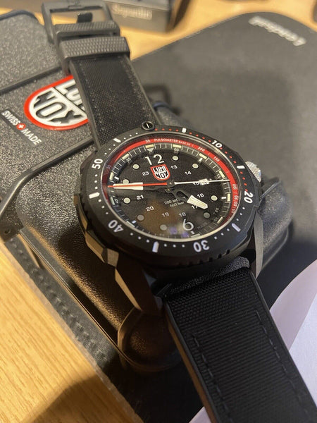 Luminox 1001 best sale