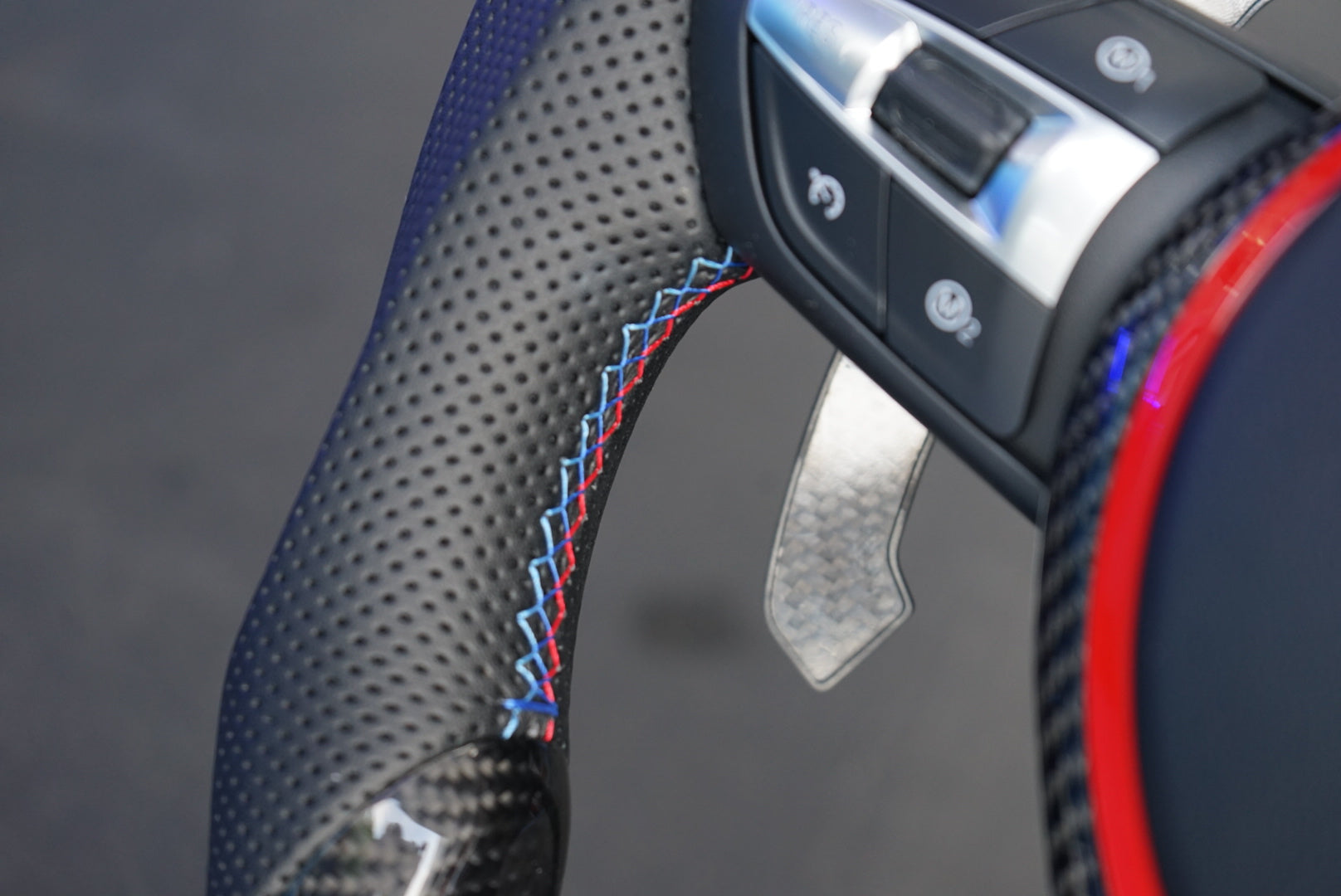 BMW 1, 2, 3, 4, 5 Series Custom Steering Wheel (IN STOCK - SWBMWF11)