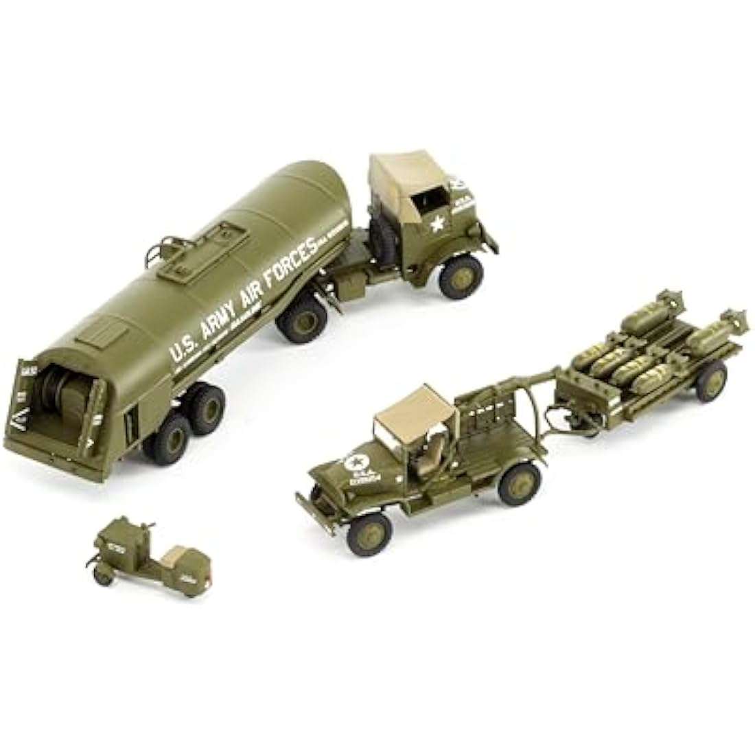 Airfix Model Set - A06304 WWII USAAF 8th Bomber Resupply Set Model Building Kit - Plastic Model Diorama Kits for Adults & Children 8+, Set Includes Sprues & Decals - 1:72 Scale Model