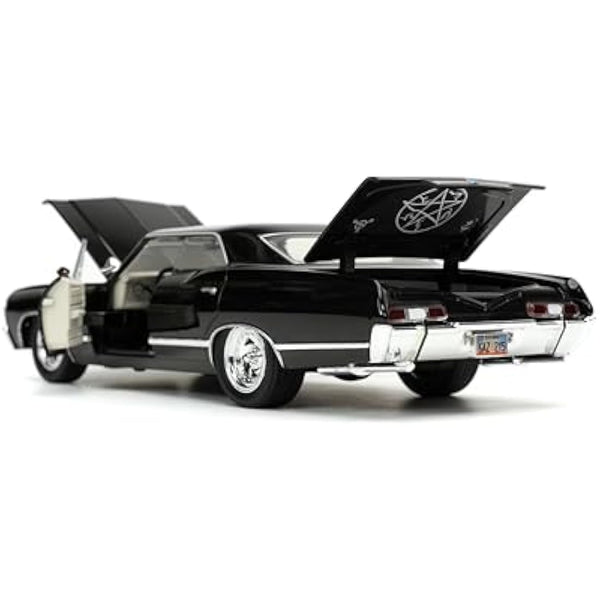 Jada 32250 Supernatural 1967 Impala SS Sport Sedan With Dean Winchester Figure 1:24 Scale Diecast Model Car