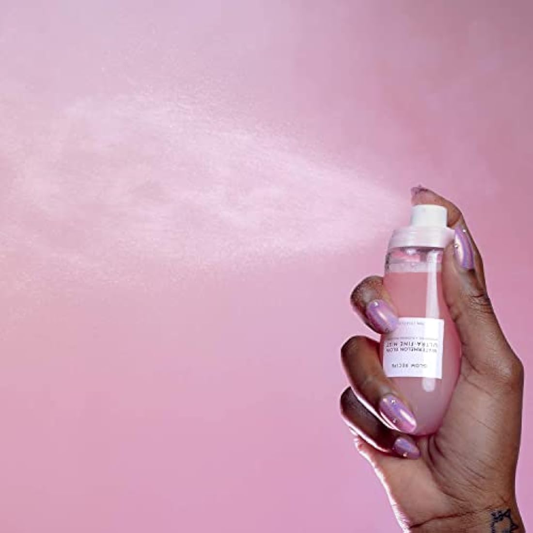 Glow Recipe Watermelon Glow Ultra-Fine Face Mist - Hyaluronic Acid Spray Moisturiser for Fresh, Glowing Skin - Hydrating Face Mist with Hibiscus AHA + Vitamin E - Glowing Skin Face Spray (75ml/2.5 oz)