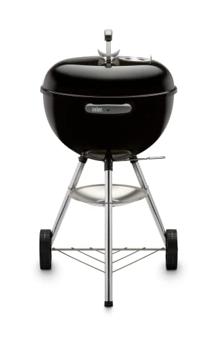 Weber Classic Kettle Charcoal Grill, Ø 57cm Grill Area, BBQ Grill with Porcelain-Enamelled Lid & Bowl, Lid Thermometer, Tripod Stand & Wheels, Chromed Grill Grate - Black (1341504)