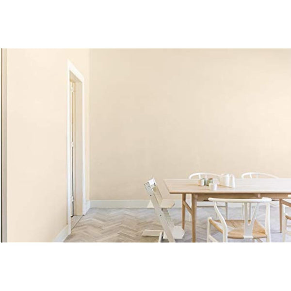 Dulux Matt Emulsion Paint For Walls And Ceilings - Magnolia 2.5 Litres