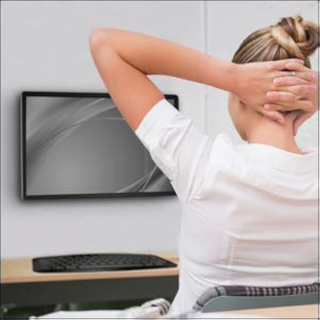 ARCTIC W1A - Extendable Wall Mount Monitor Arm with Quick Fix System, up to 43"/49" Ultrawide Screens and TVs, up to 20 kg (44 lbs), 360° Rotation - Black