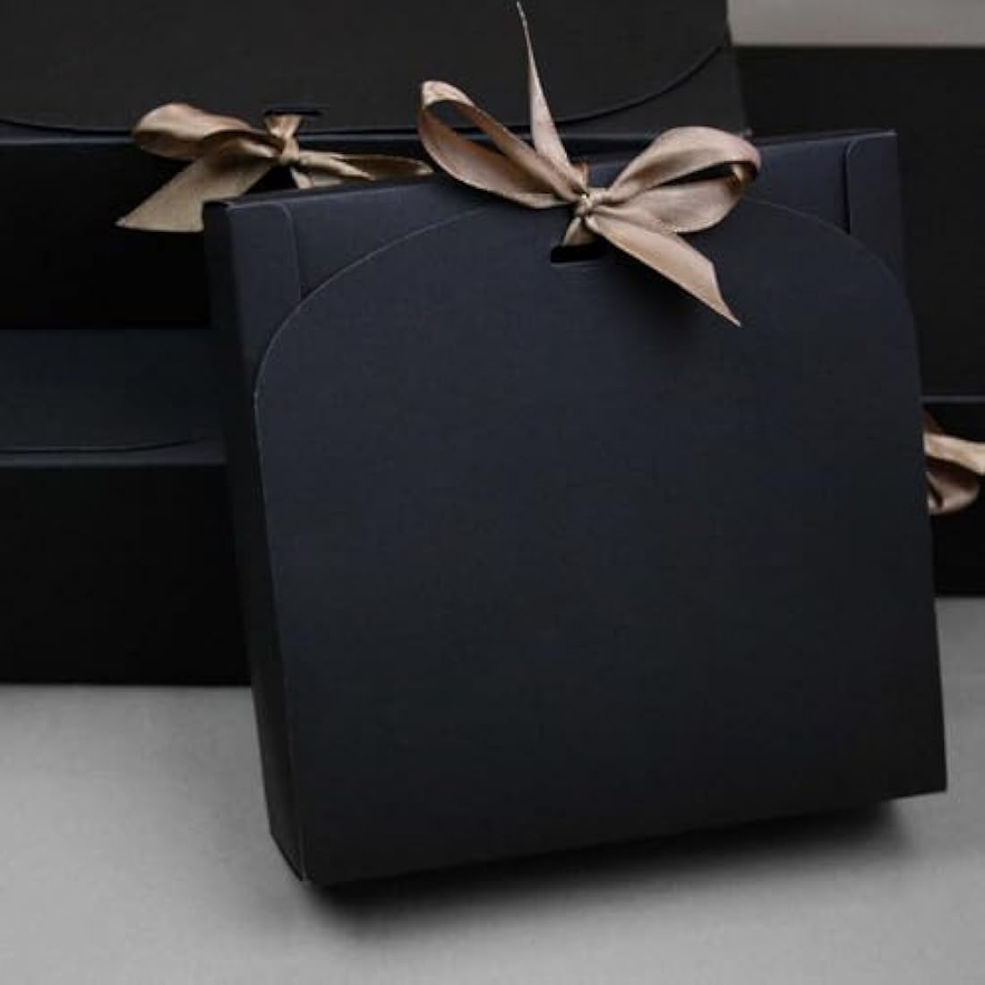 Emartbuy Pack of 12 Rectangle Shaped Presentation Gift Box, 24 cm x 19.5 cm x 7 cm, Easy Assembly, Black Kraft Box with Bow Ribbon
