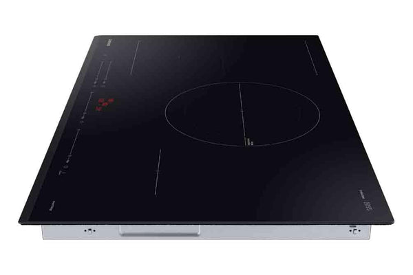 Samsung Slim Fit Induction Hob NZ64B4015FKU1 with Oval Ring and Remote Monitoring, Black