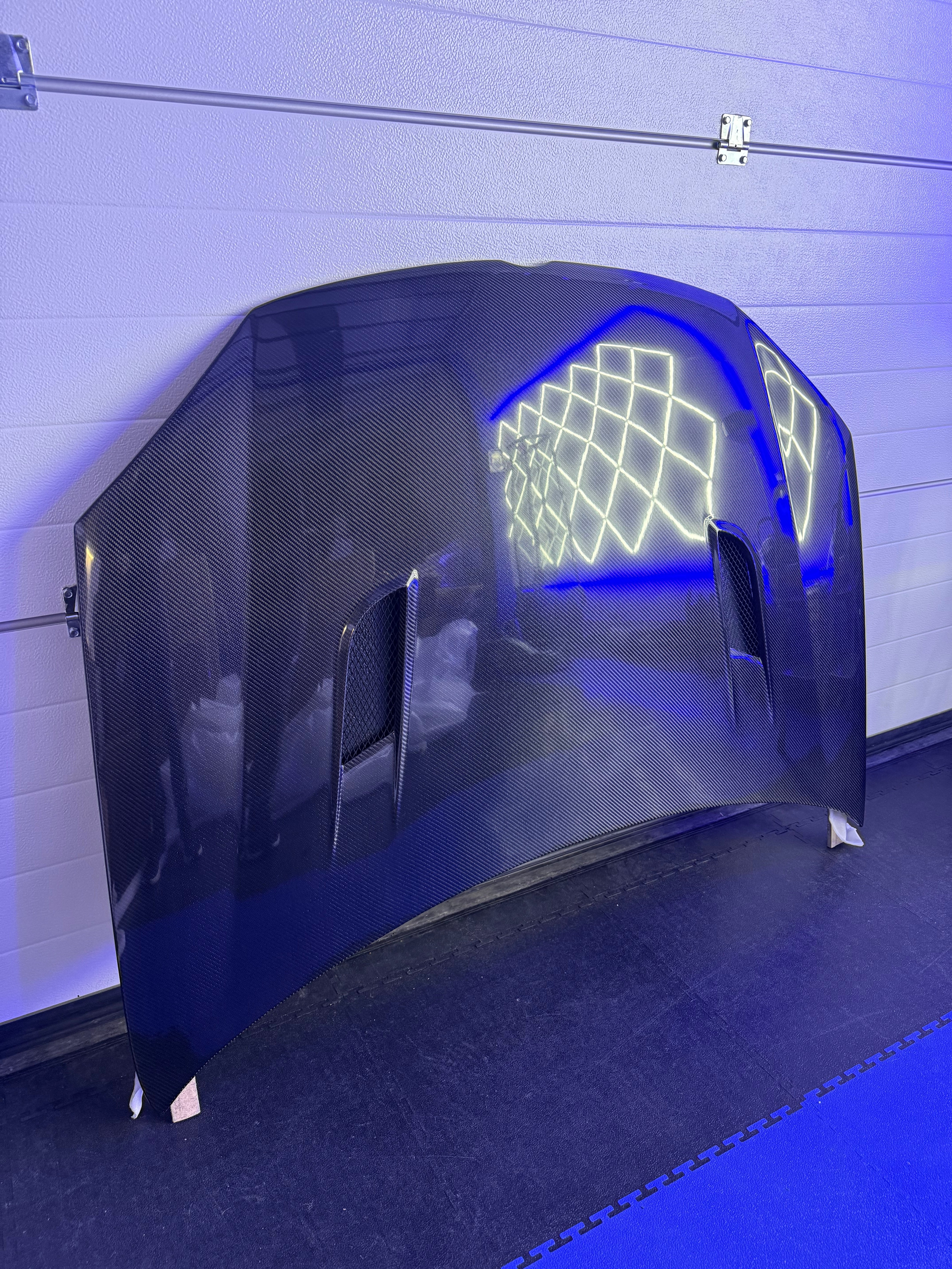 Volkswagen Golf MK5 Twill Carbon Fibre Bonnet (REDUCED TO CLEAR!)