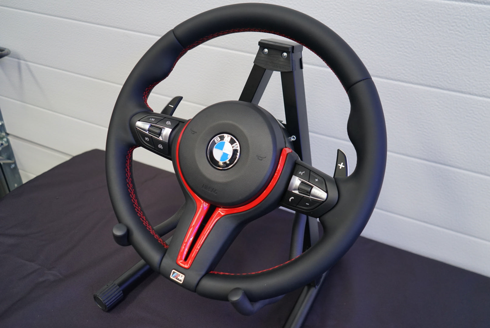 BMW 1, 2, 3, 4, 5 Series Custom Steering Wheel (IN STOCK - SWBMWF9)