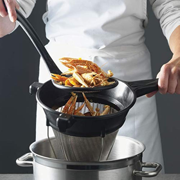 Matfer Bourgeat Chinois Passing Strainer 8 inch/203(Dia)mm, Heat Resistant Exoglass Handle, Soups Purees Conical Sieve, Professional and Home Use | W693