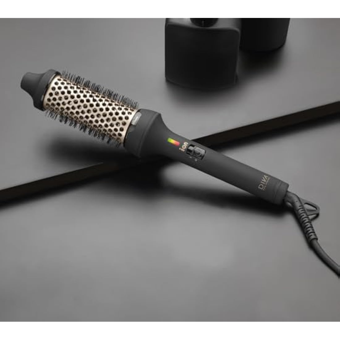 Diva Professional Styling 40mm Radiant Shine Ionic Thermal Heated Brush SUK434