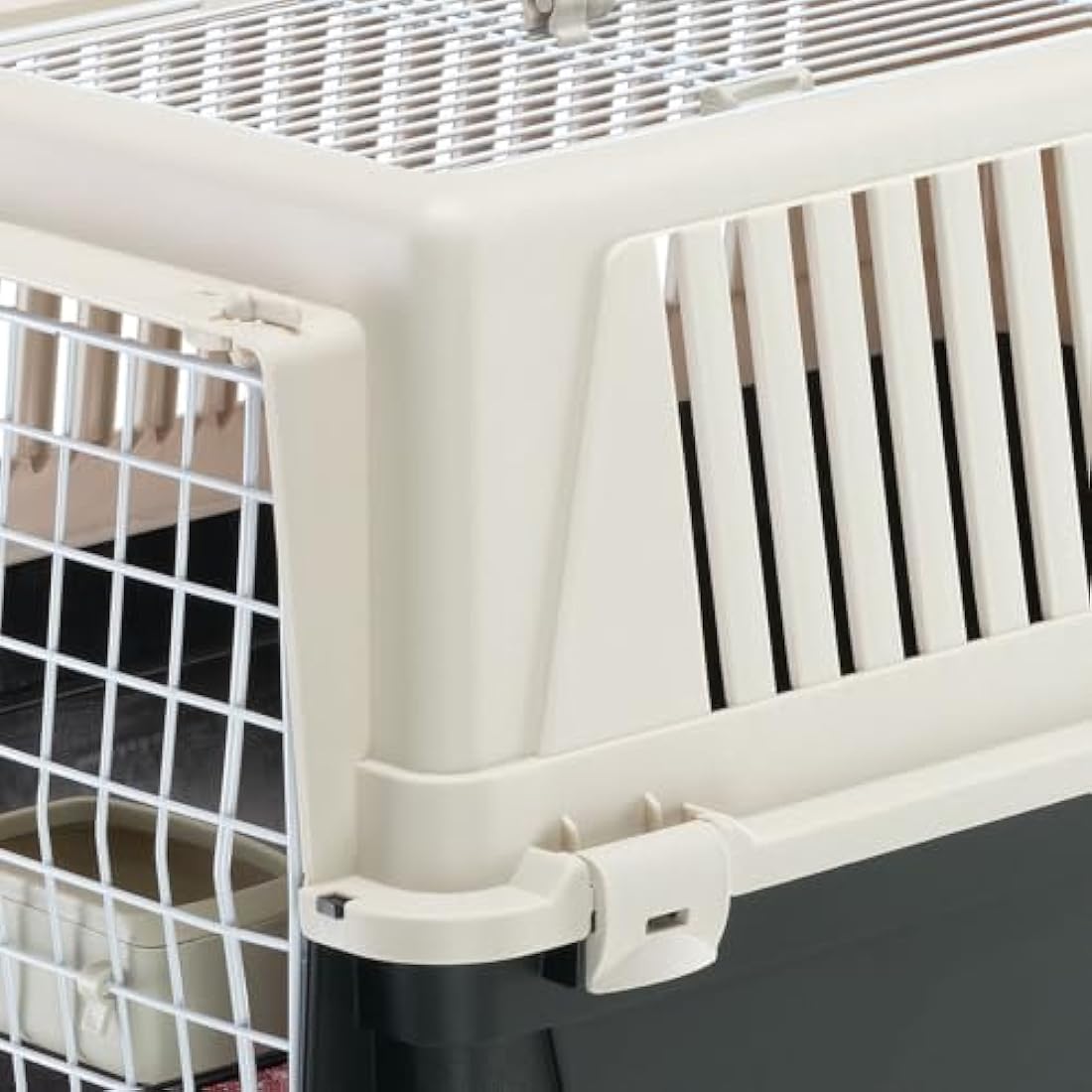 Ferplast Cat Carrier Small Dog Carrier, Double Opening, Secure, Practical, Easy to Clean, Durable Pet Travel Box up to 5 Kg, Includes Cushion, 48 x 32.5 x h 29 cm.