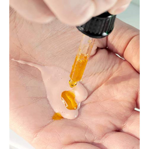 MADARA Organic Skin Care SUPERSEED Radiant Energy Facial Oil – Brightening & Radiance-Boosting Oil for Dull & Tired Skin, 30ml