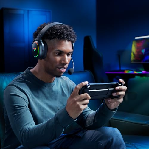 Razer Barracuda X - Wireless Multi-platform Gaming and Mobile Headset (SmartSwitch Dual Wireless, Ergonomic Design, TriForce 40 mm, Cardioid Mic, On-Headset Controls, 50h Battery USB-C) Black