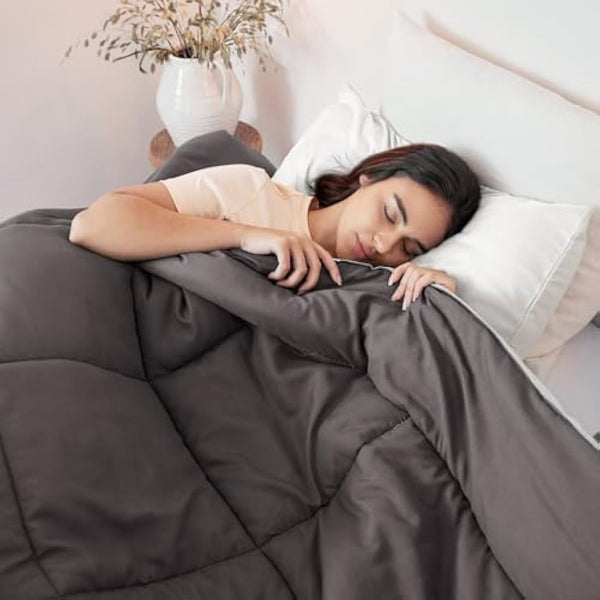 Exclusivo Mezcla 7.5 Tog King Size Duvet All Seasons, Ultra Soft Reversible Coverless Duvet, Lightweight Down Alternative Comforter, 230x220 cm Grey