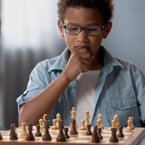 Husaria Professional Staunton Tournament No. 6 Wooden Chess Game Set with 2 Extra Queens, 99mm Kings