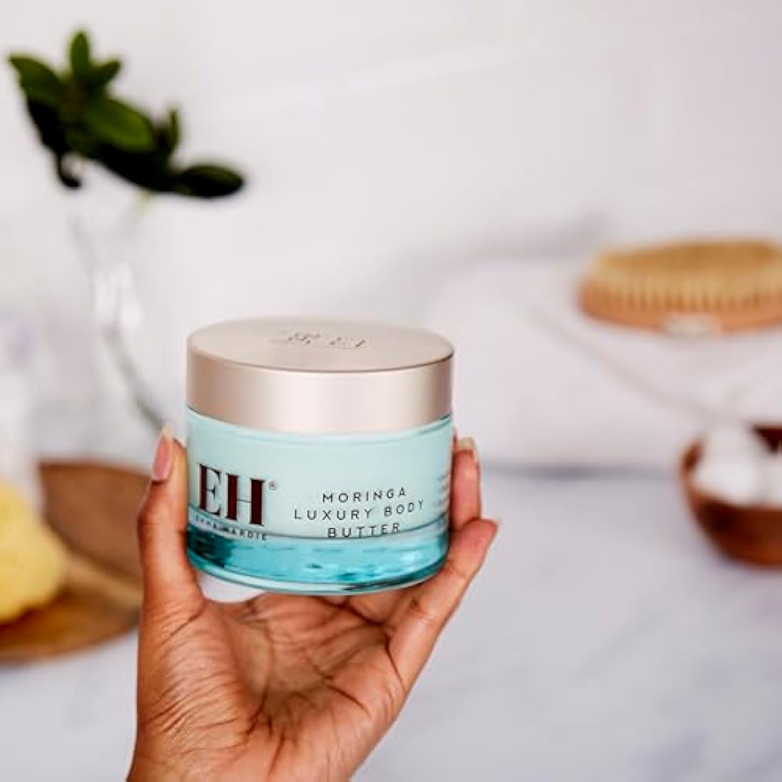Emma Hardie 200ml Moringa Luxury Body Butter, Rich Nourishment for the Body that Helps To Reinforce The Skin's Protective Barrier, Rejuvenate and Deeply Hydrate, Vegan & Cruelty Free