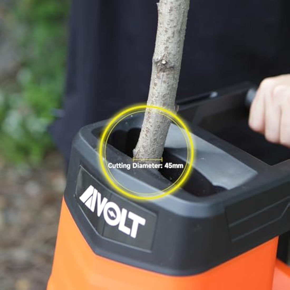 AIVOLT 2500W Garden Shredder, Electric Wood Chipper, Crush up to 45mm, 3600rpm Speed, 10m Power Cable, Reversible Steel Blades with Detachable 50L Collection Bag for Garden Debris, Leaves and Branches