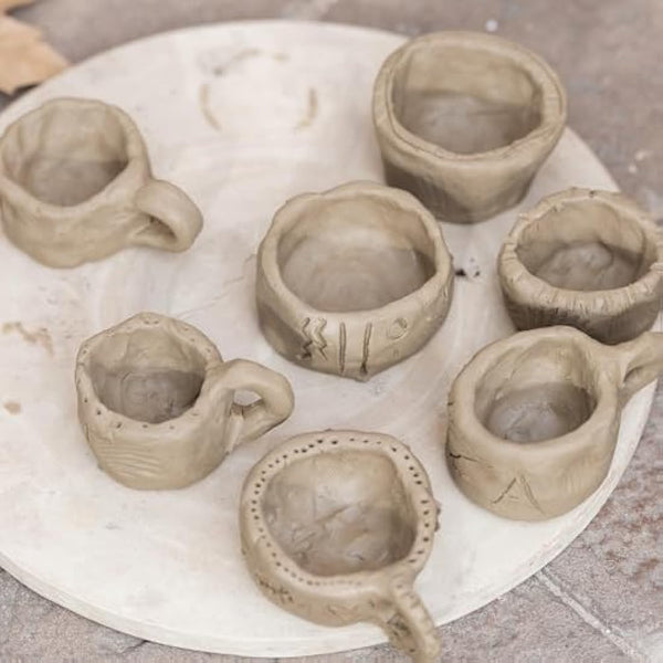 Caydo 2KG Air Dry Clay Pottery Kit for Beginners and Adults - DIY Craft Set with 5 Pottery Template Kit, Tools, Acrylic Paints, Varnish and Step-by-Step Guide - Ideal for Ceramic Kit and Gift