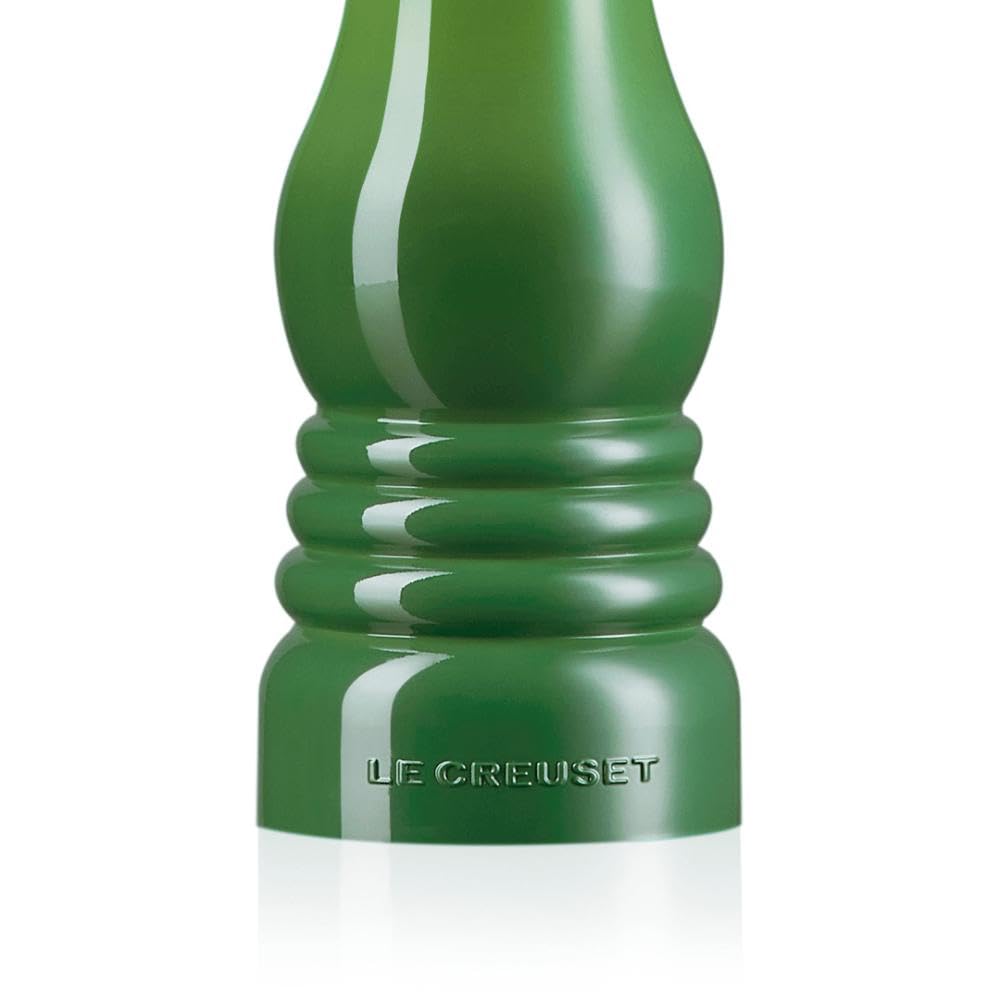 Le Creuset Classic Adjustable Pepper Mill Grinder, Chip-resistant ABS Plastic, Anti-Corrosion, 40g, 21 cm, Bamboo, 44001214080000