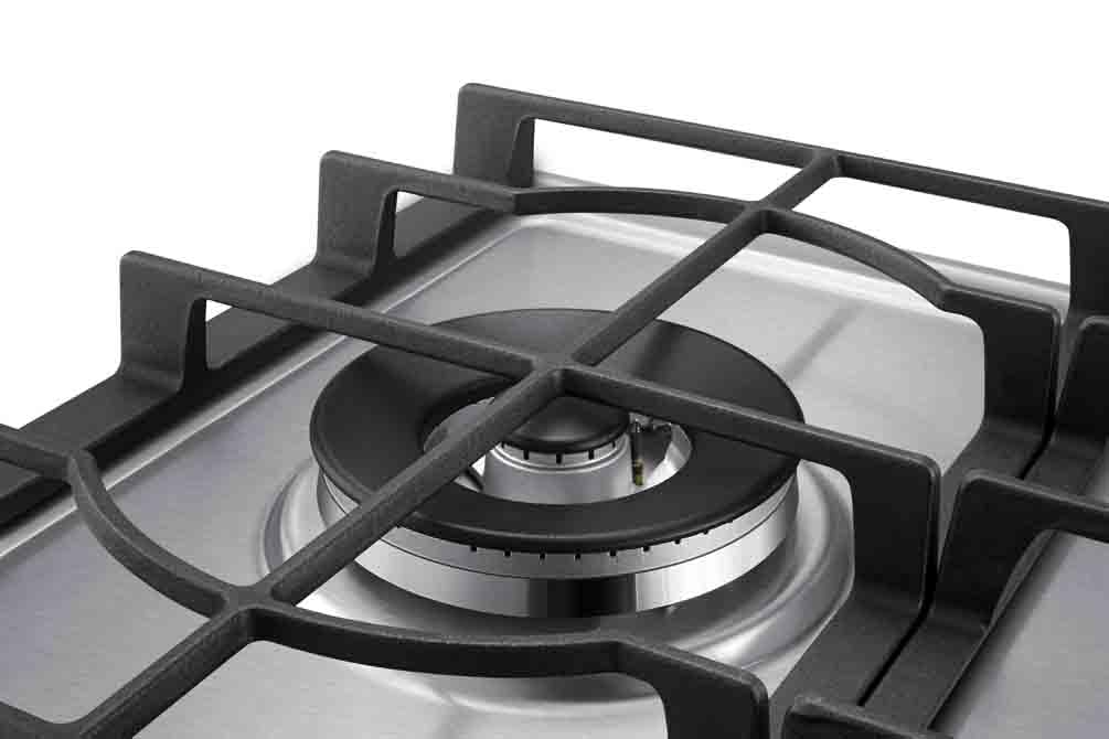 Samsung Slim Fit Induction Hob NZ64B4015FKU1 with Oval Ring and Remote Monitoring, Black