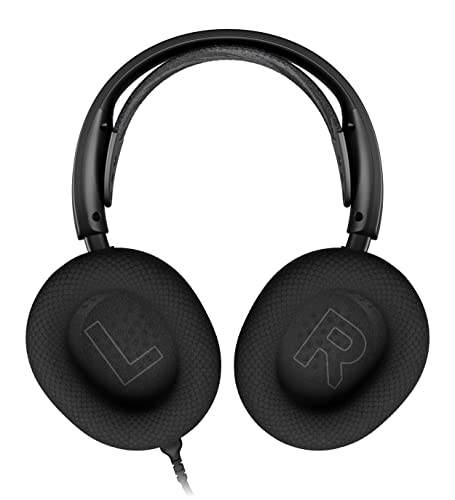SteelSeries Arctis Nova 3 - USB-C Gaming Headset for PC, PS4, PS5 & Switch - RGB Lights - Hi-Fi Drivers - 360° Spatial Audio - AirWeave Memory Foam Earcups - Super Lightweight - ClearCast Gen 2 Mic