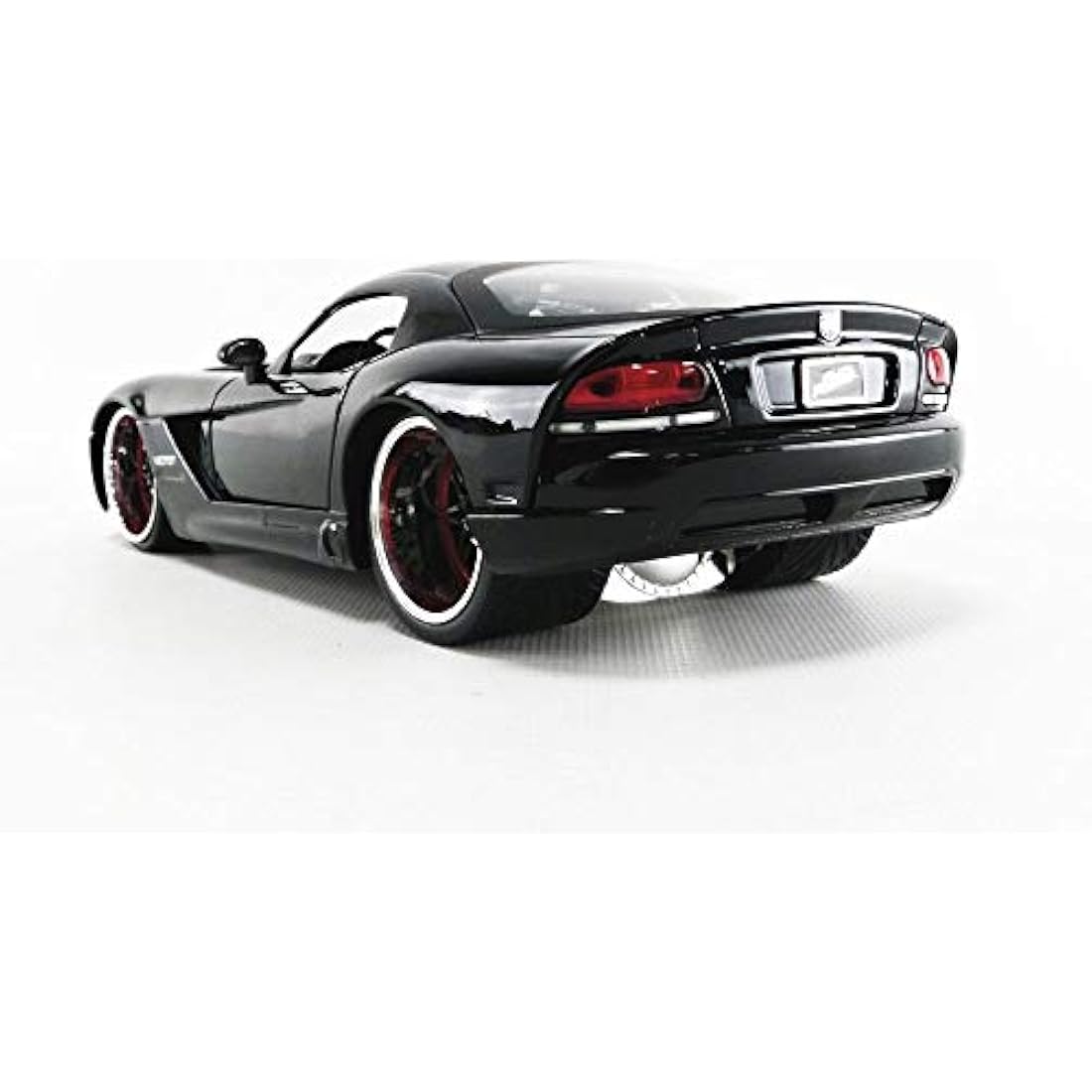 Jada 1:24 Letty's Dodge Viper SRT-10 - Black