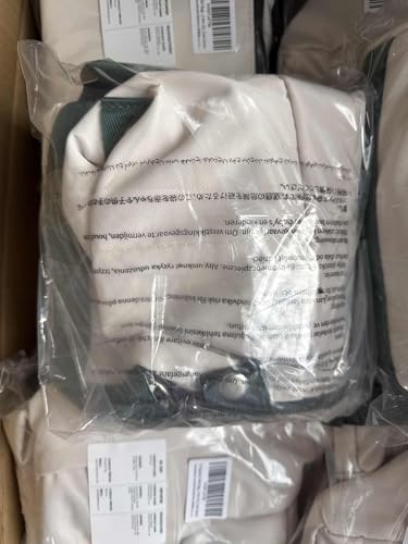 Narwey for Ryanair Cabin Bag 40x20x25 Underseat Ryan Air Bag Foladble Travel Duffel Hospital Carry on Hand Luggage Holdall Weekend Overnight Bag for Women and Men 20L (Beige with Green Straps)