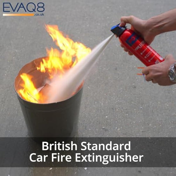 EVAQ8 Advanced Car Safety Kit with Extinguisher and Torch UK Standard Parts Includes Warning Triangle, First aid kit, Emergency Blanket, Safety Hammer, Torch, high Visibility Vest, Carry Bag