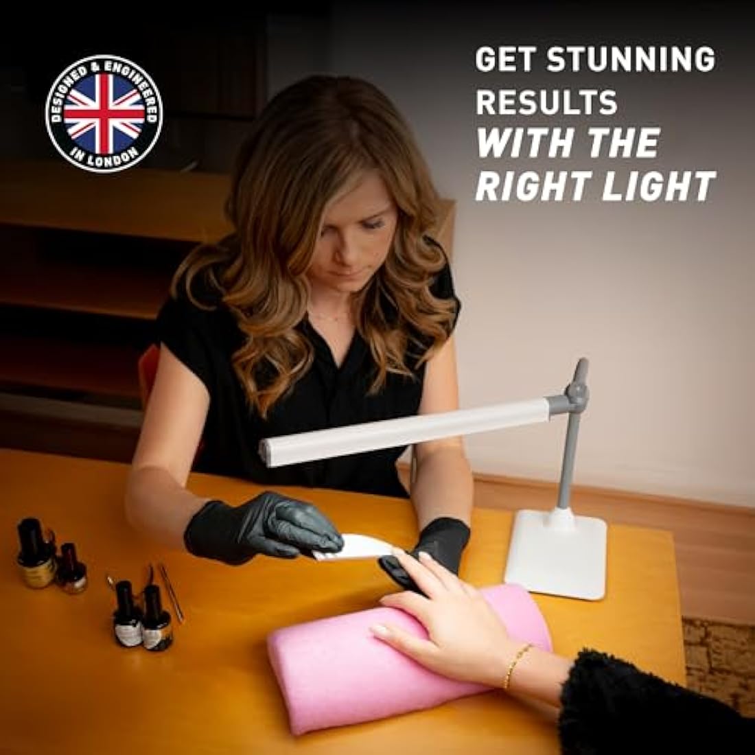 Daylight UnoPro Table - New, 6,000K LEDs, 1,150 Lux, 4 Brightness Levels, Anti-Glare Shade, Flexible Arm, Pivoting Head Joint - Ideal for Sewing, Reading, Crafts - White