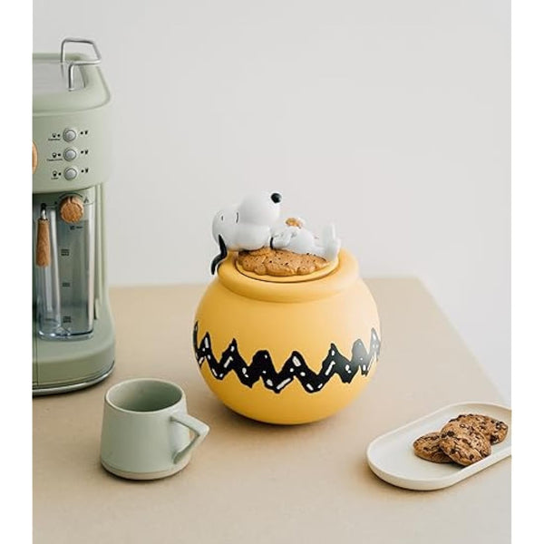 Grupo Erik Biscuit Jar - Snoopy | Cookie Jar, Sweet Jars, Airtight Food Storage Container, Kitchen Decor | Peanuts Snoopy Gifts For Dog Lovers, Snoopy Merch