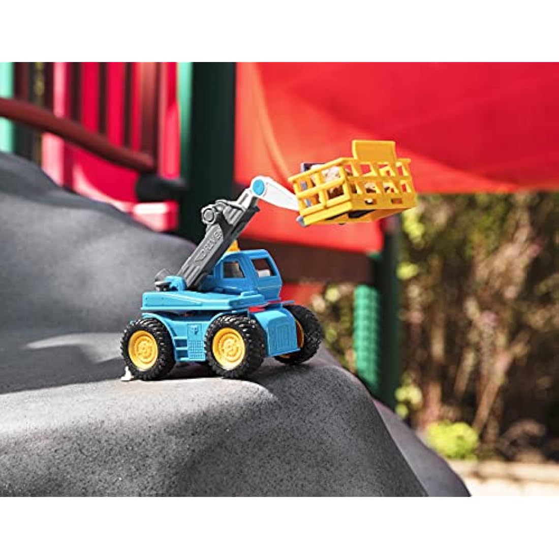DRIVEN - Micro Telehandler - Toy Crane Truck with Crate, Basket, Light, and Sound - Trucks and Construction Toys for Kids Aged 3 and Up, Brown/a