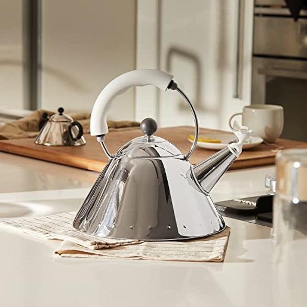 Alessi Kettle, White