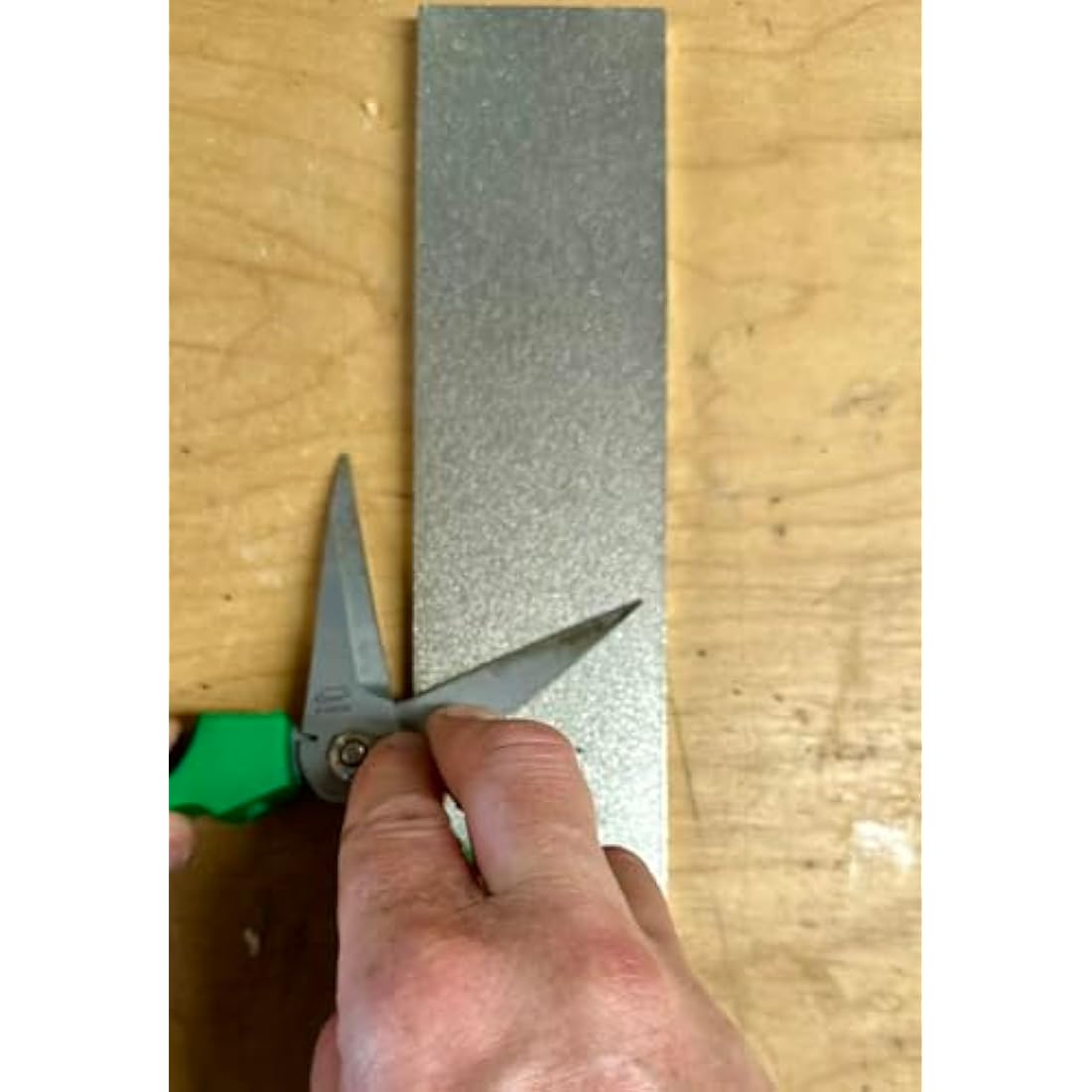 DMT (Diamond Machining Technology) 11.5 Inch Dia-Sharp Diamond Bench Stone – Extra Coarse, D11X