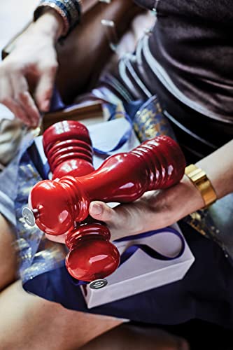 Le Creuset Classic Adjustable Pepper Mill Grinder, Chip-resistant ABS Plastic, Anti-Corrosion, 40g, 21 cm, Bamboo, 44001214080000