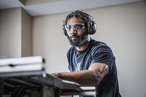 3M WorkTunes Connect Wireless Hearing Protector with Bluetooth Technology 90570E-1