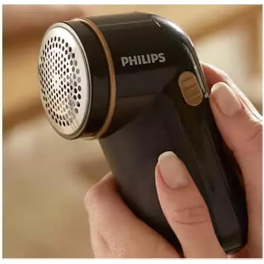 Philips Fabric Shaver, quick and effective removal of pills and bobbles - GC026/80