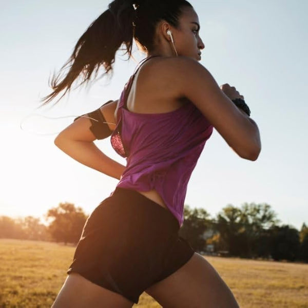 SBC Skincare Arnica Body Cream 250ml, Muscle Tension Relief & Deep Moisturisation, With Shea Butter, Sweet Almond Oil & Vitamin E, Aromatic Spa-Like Scent with Essential Oils