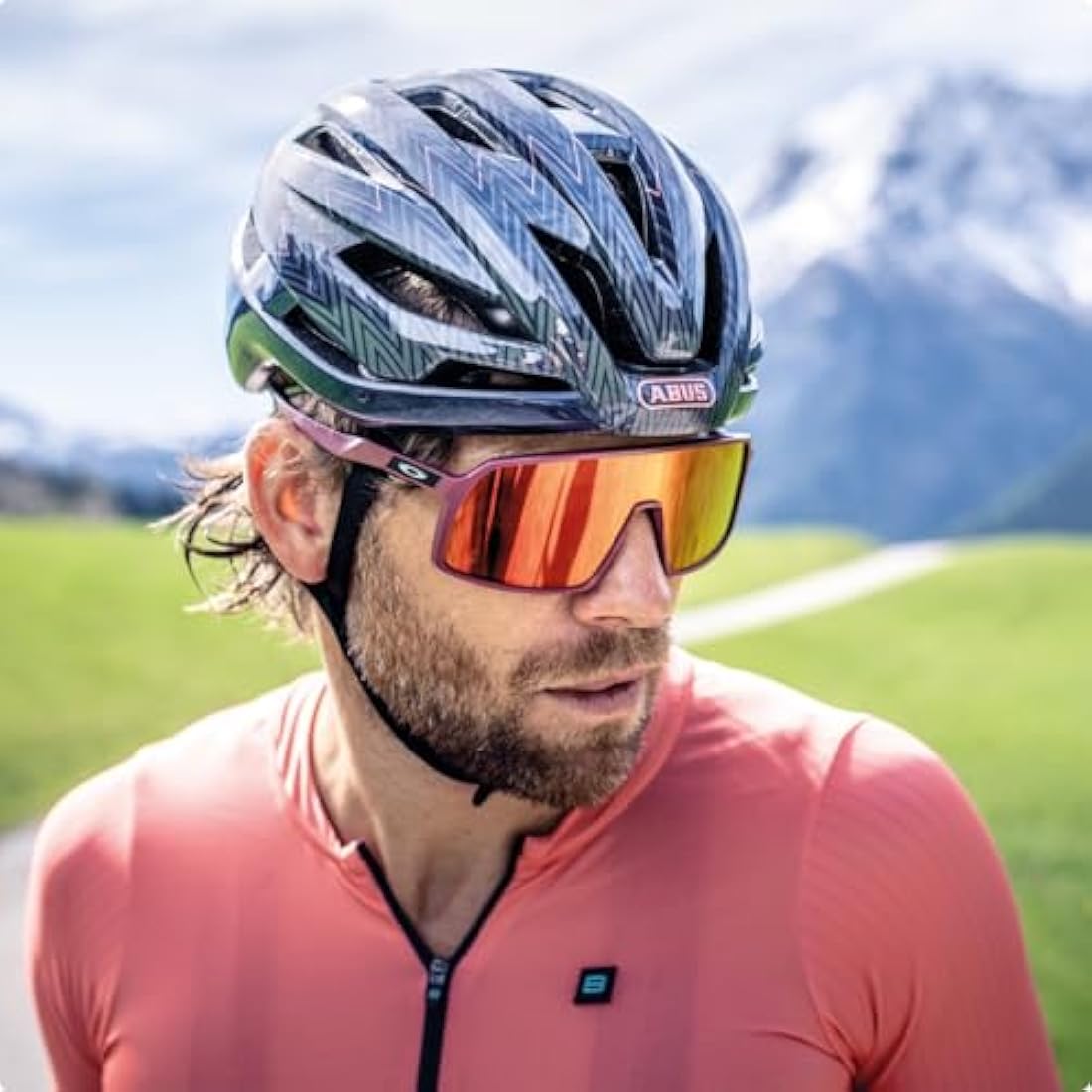 ABUS StormChaser road bike helmet - Lightweight and comfortable for professional cycling for men and women