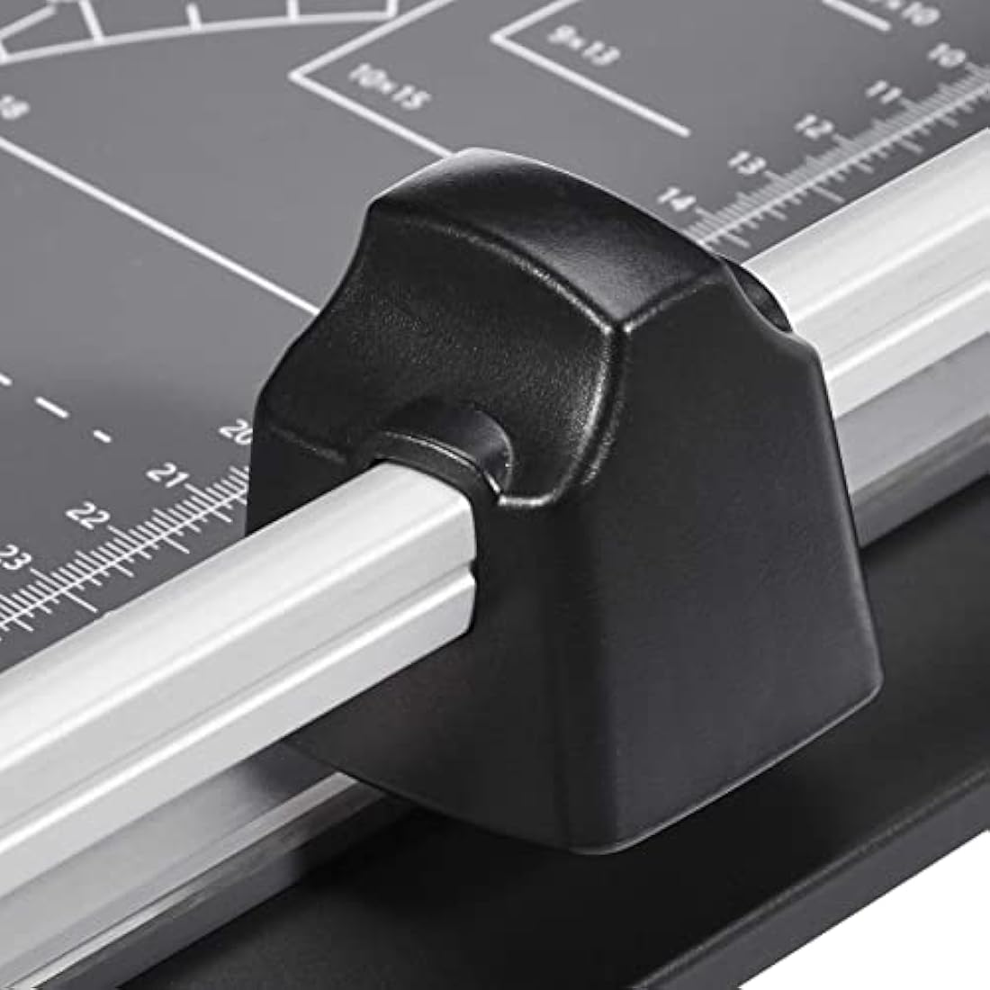 Amazon Basics Rotary Paper Trimmer Cutter – A3