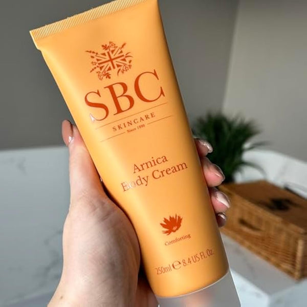 SBC Skincare Arnica Body Cream 250ml, Muscle Tension Relief & Deep Moisturisation, With Shea Butter, Sweet Almond Oil & Vitamin E, Aromatic Spa-Like Scent with Essential Oils