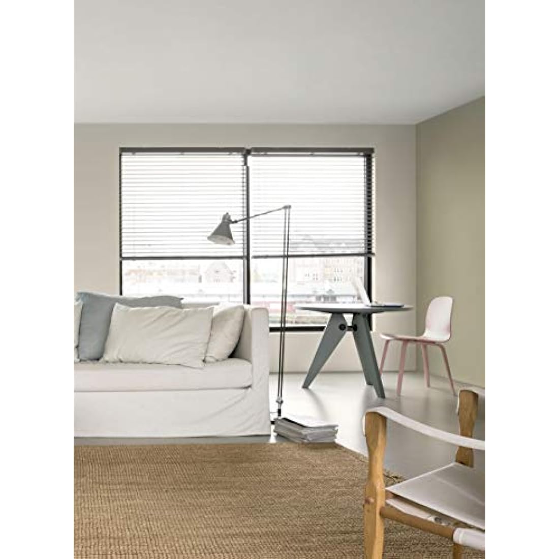 Dulux Walls & Ceilings Matt Emulsion Paint - Egyptian Cotton - 2.5L