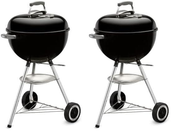 Weber Classic Kettle Charcoal Grill, Ø 57cm Grill Area, BBQ Grill with Porcelain-Enamelled Lid & Bowl, Lid Thermometer, Tripod Stand & Wheels, Chromed Grill Grate - Black (1341504)