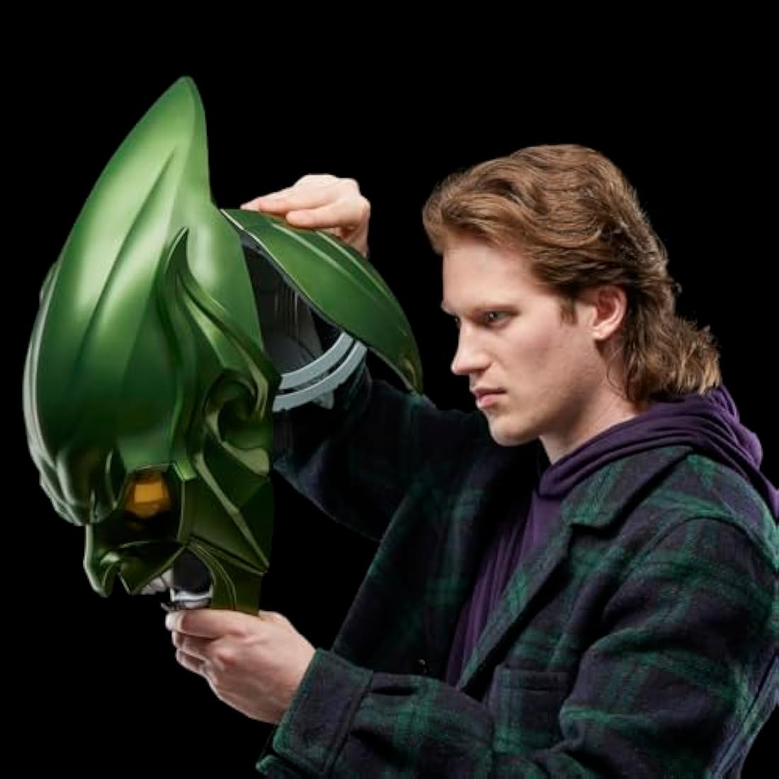 Marvel Legends Series Green Goblin Premium Roleplay Helmet, Spider-Man: No Way Home Adult Roleplay Gear