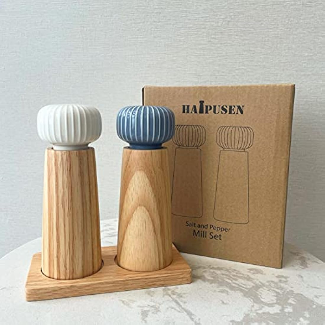 HAIPUSEN Salt and Pepper Mill Set - Wood and Ceramic Pepper Grinder Spice Mill with Adjustable Coarseness, 17.5 cm (with Tray)