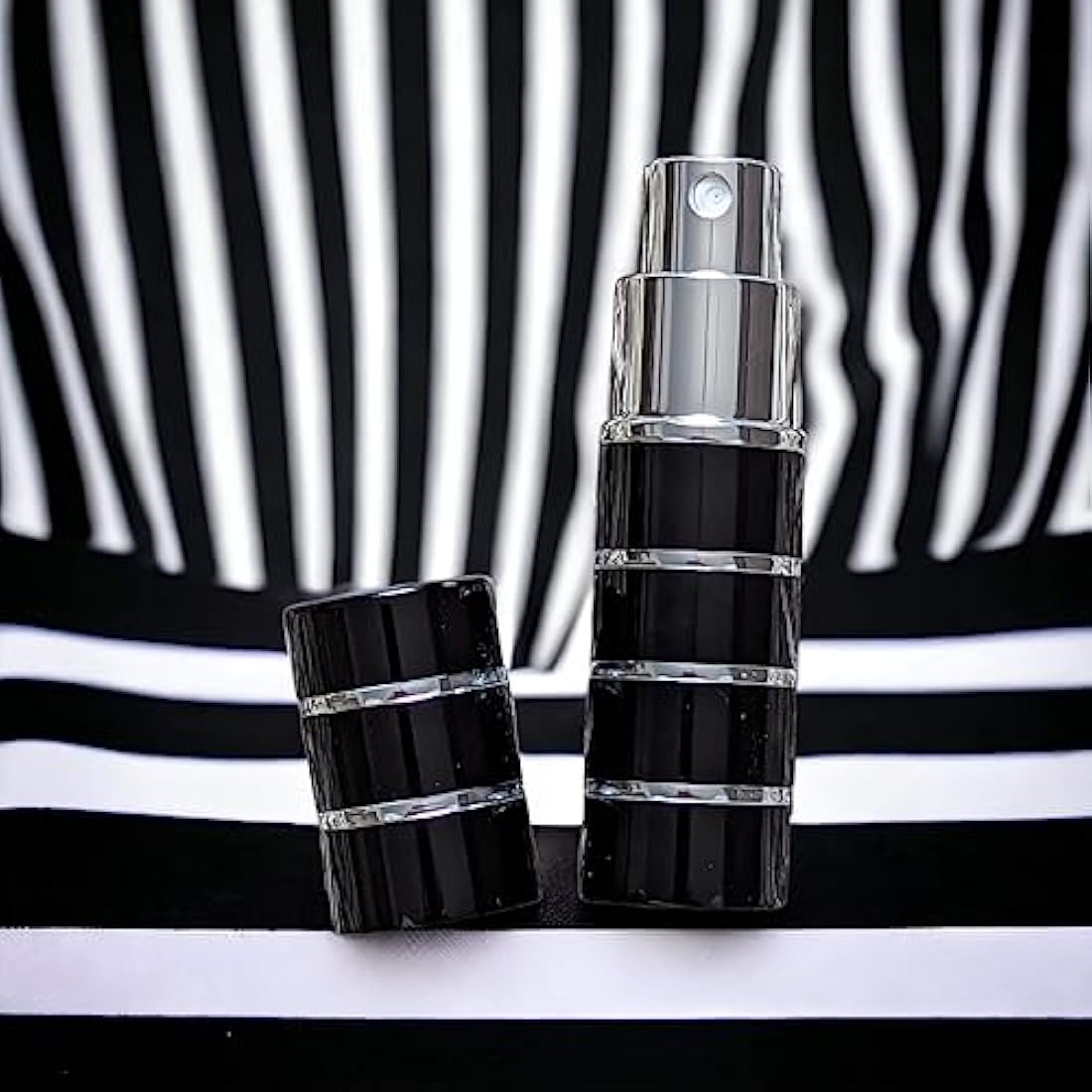 10ml Perfume Travel Atomizer with Gift Box from The essential atomizer Co. Black with Silver Ring Design