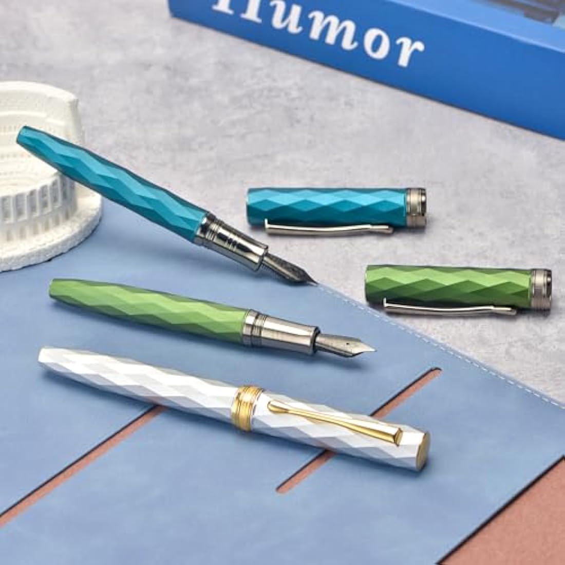 HONG DIAN N11 Fountain Pen, Titanium-Coated Black Fine Soft Nib, Peacock Blue & Lozenge Geometric Design with Metal Case Set