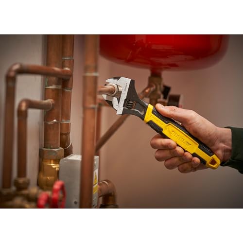 STANLEY MAXSTEEL Adjustable Wrench 30 x 200 mm Protective Phosphate Finish and Ergonomic Bi Material Handle 0-90-948
