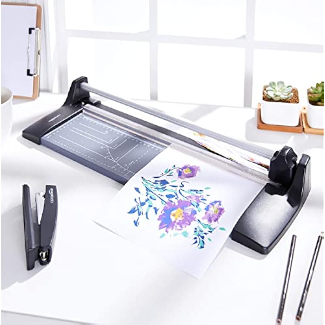Amazon Basics Rotary Paper Trimmer Cutter – A3