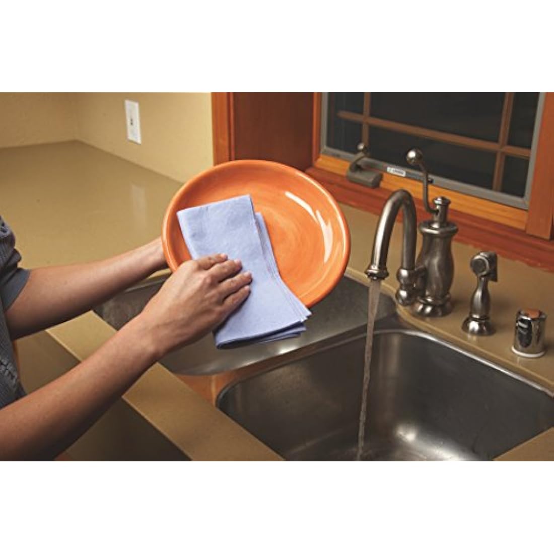 The Original Mini Shamwow - Super Absorbent Multi-Purpose Cleaning Shammy Chamois Towel Cloth - Holds 10X its Weight in Liquid - Machine Washable - Will Not Scratch (8 Pack, Small Blue)