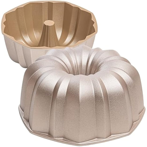 Erreke Cake Tin, Fluted Cake Tin, Ring Cake Mould, Cook Evenly, Double Non Stick Layer, Highly Durable Cast Aluminium, Rose Gold, 24cm Diameter, 2.0 Liter Capacity, Cake Mould, Flow